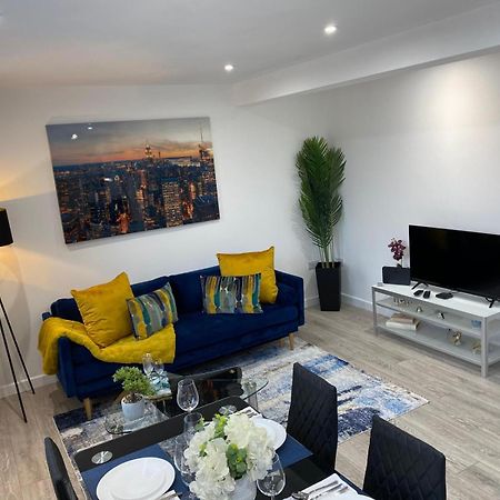 Stylish Apartment In Watford Watford  Exterior foto